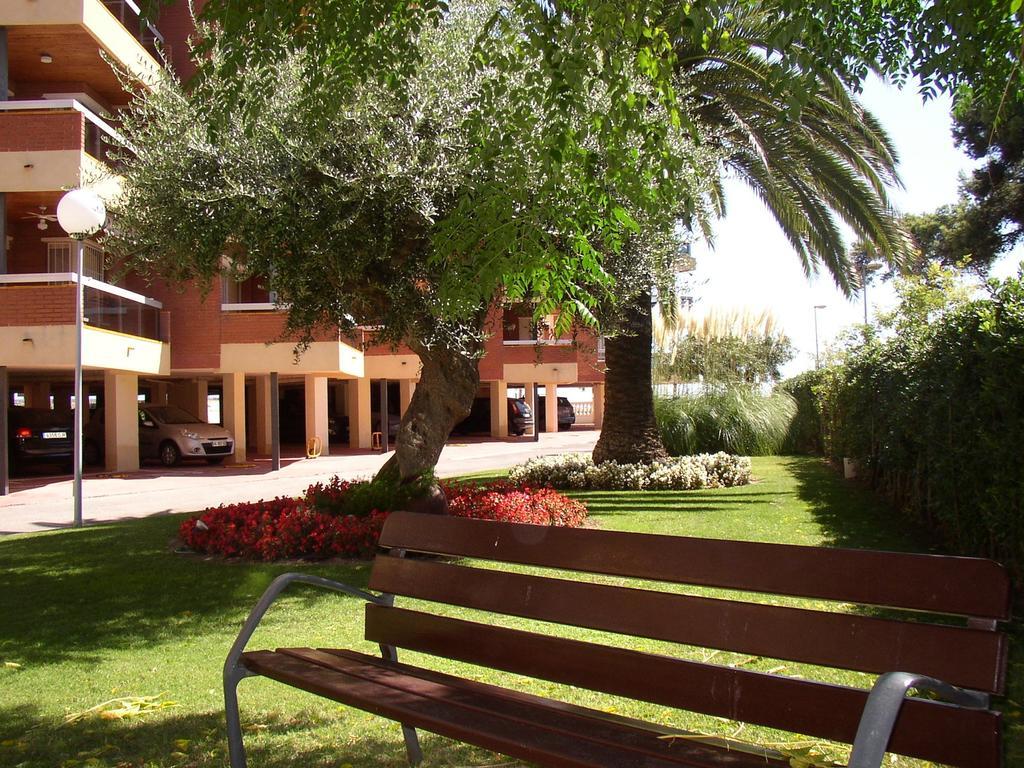 Apartamentos Alquihouse Vilafortuny Cambrils Esterno foto