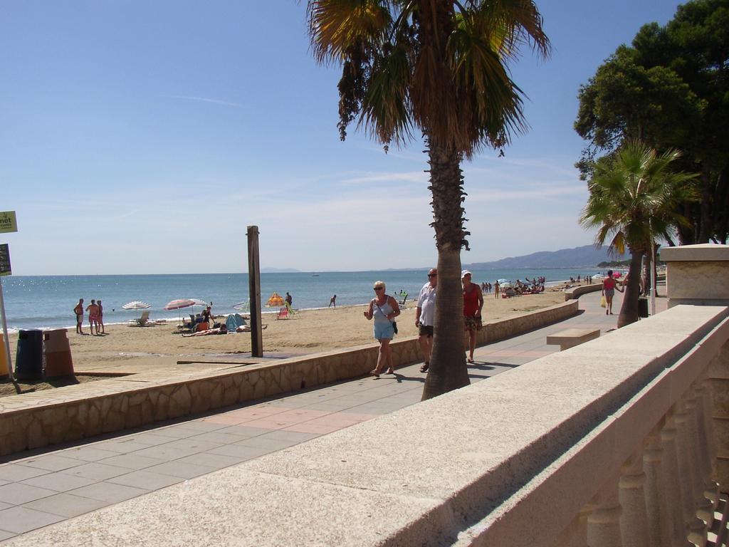 Apartamentos Alquihouse Vilafortuny Cambrils Esterno foto